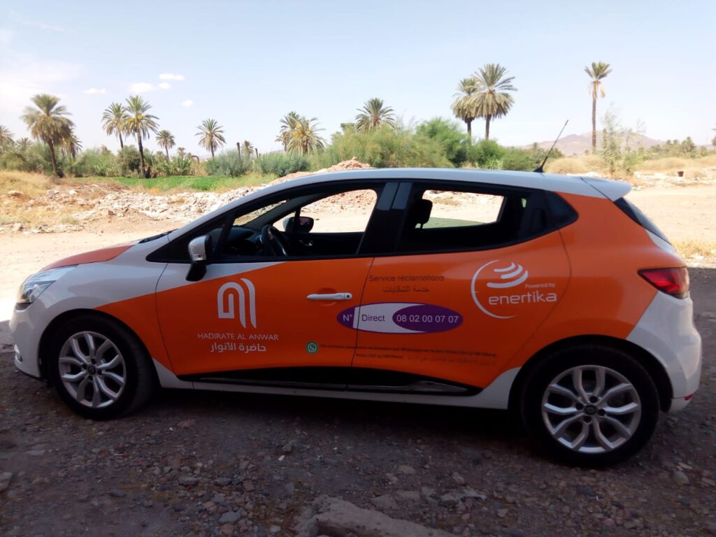 Personnalisation des véhicules : l'impact des habillages sur la visibilité des marques à Marrakech