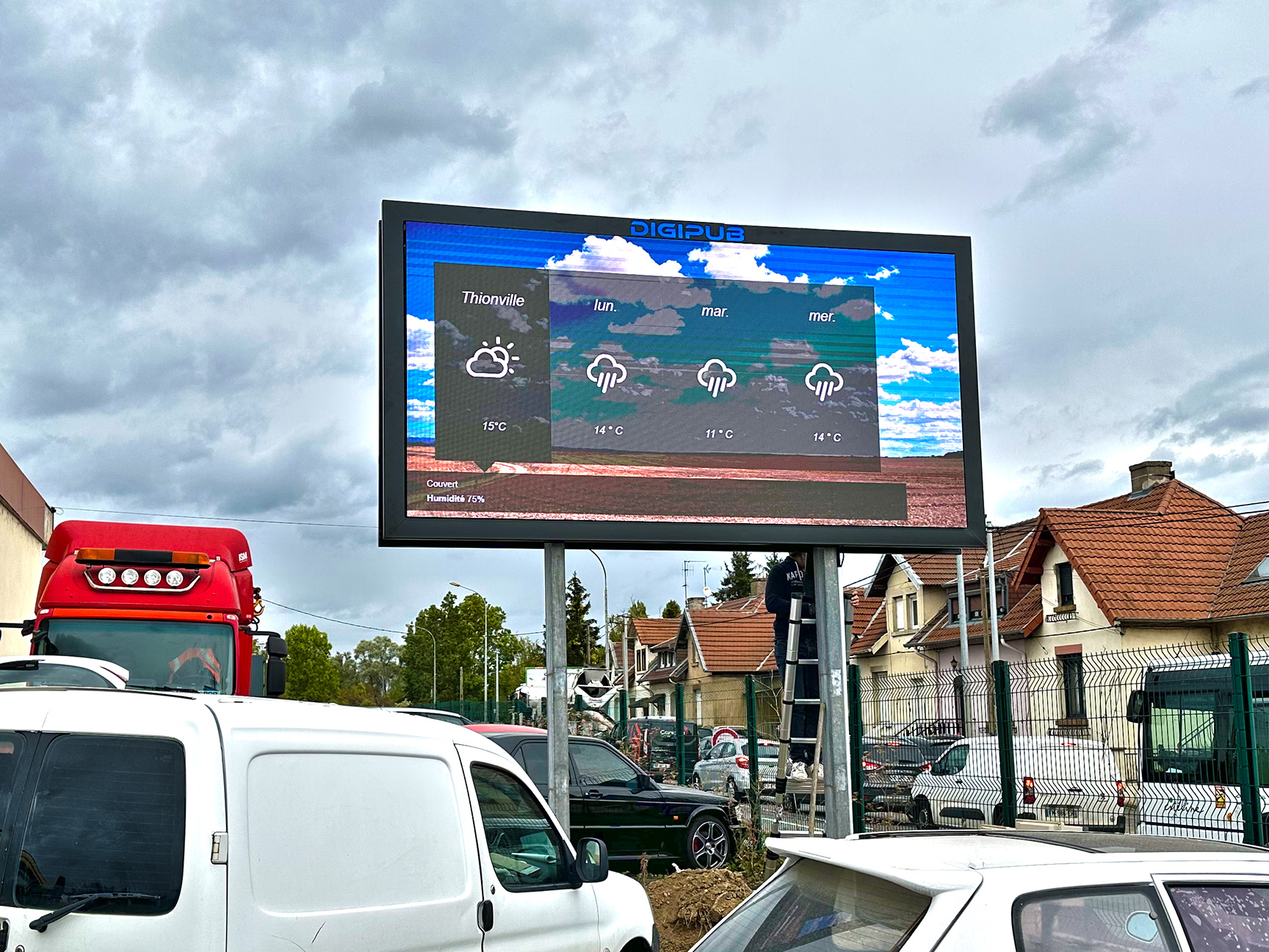 écran LED publicitaire